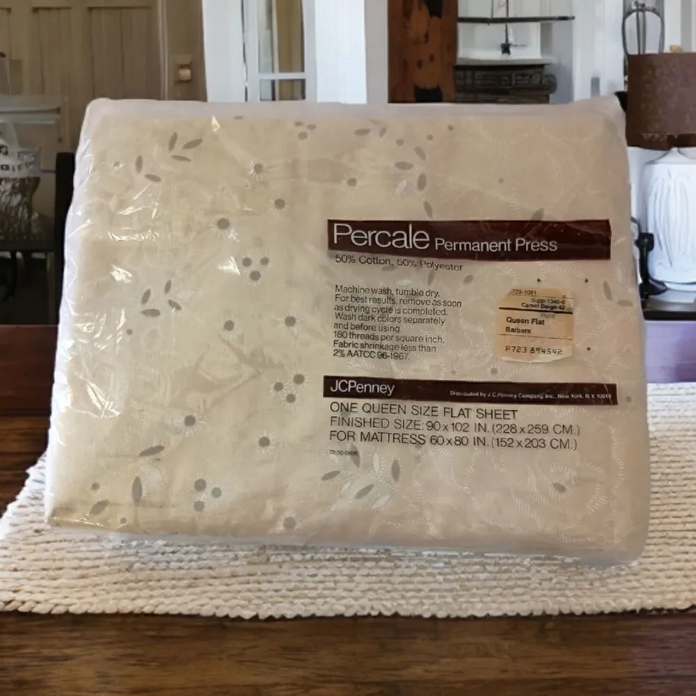 JCPenney Percale Queen Flat Sheet Ivory Color Vintage 80s 90s Cottage Farmhouse.